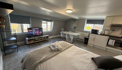 Superior Studio