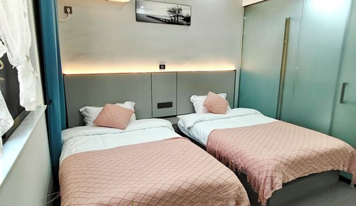 Standard Twin Room, Air conditioning, Mountain View