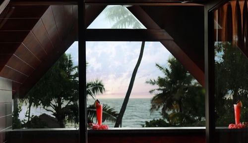 Superior Room, Lake View