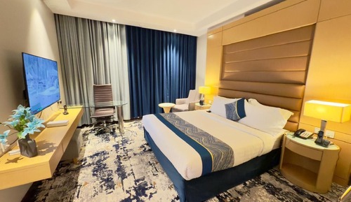 Superior Single Room, City View