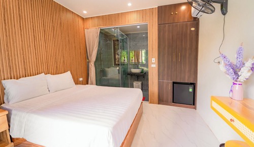 Deluxe Double Room, Balcony, River View