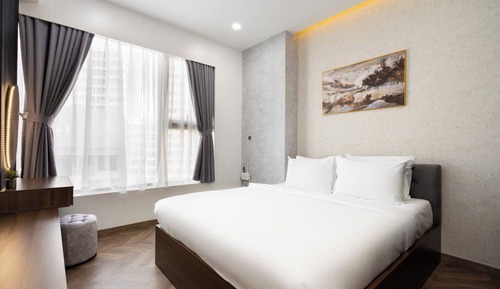 Premium Apartment, 2 Bedrooms, Balcony, City View