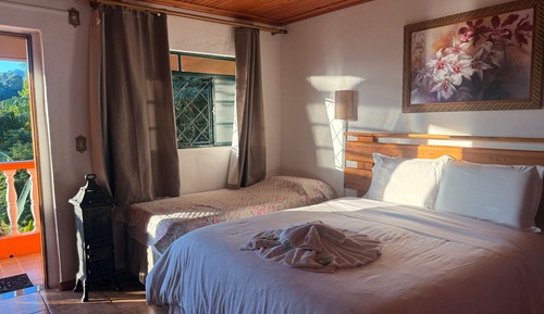 Comfort Room, Mountain View