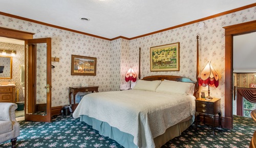 Superior Room, City View