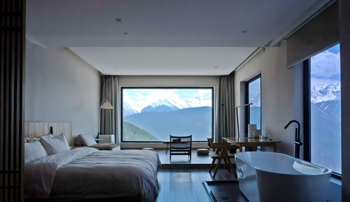 Elite Double Room, Hill View