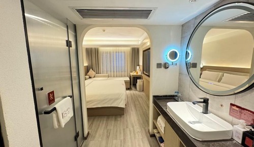 Basic Triple Room