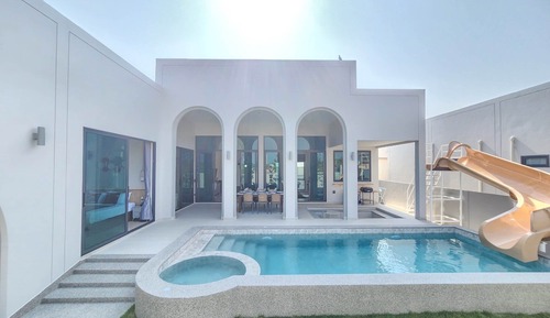 Deluxe Villa, Pool View