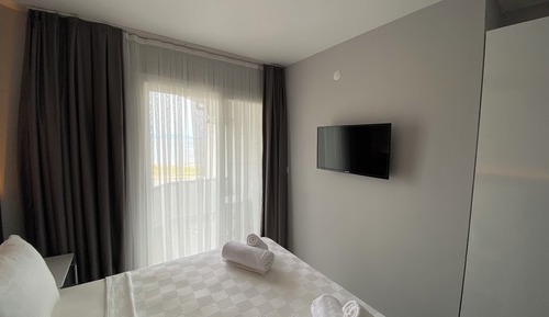 Basic Double Room, Balcony, Sea View