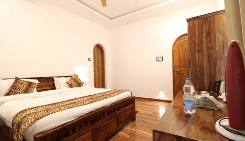 Comfort Double Room, Balcony, Garden View