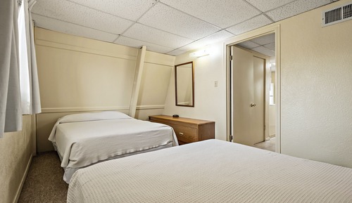 Standard Suite, 2 Double Beds