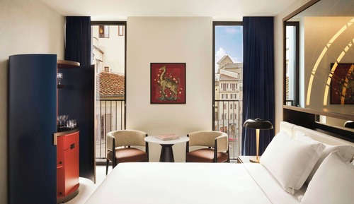 Superior Room, 1 King Bed