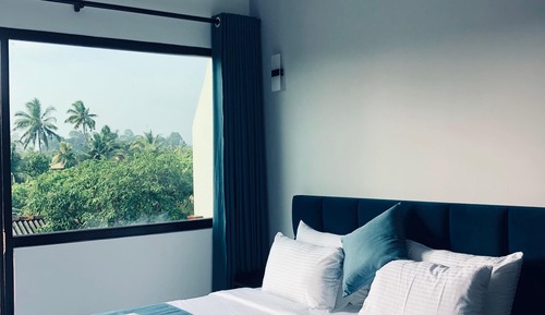 Double Room, 1 King Bed, Balcony
