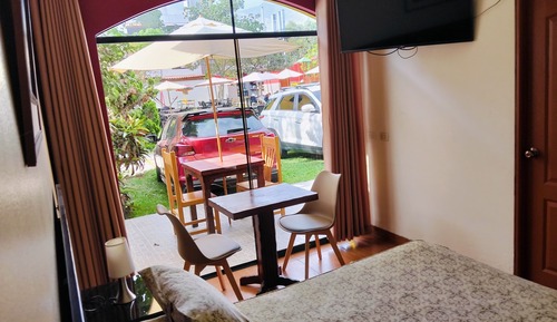 Double or Twin Room, 1 Queen Bed, Garden View