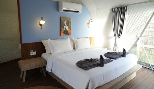 Deluxe Double Sea View