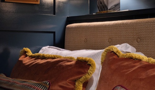 Snug Double Room