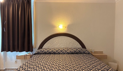 Comfort Room, 1 King Bed