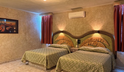 Classic Double Room, 2 Double Beds