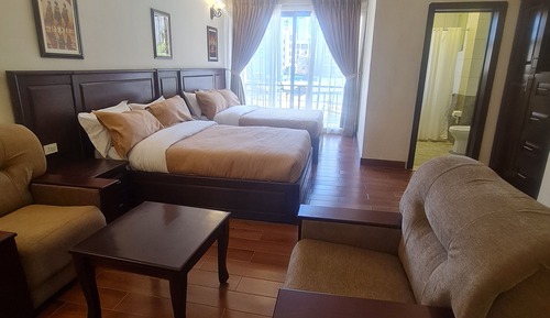 Signature Twin Room, Balcony, City View