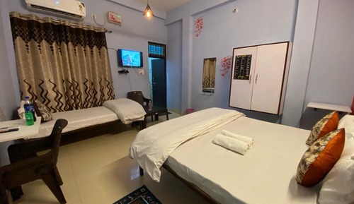 Classic Double Room