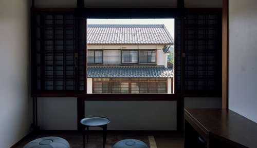 OMOYA EAST