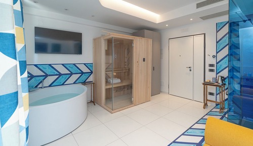 Luxury Studio Suite, Balcony, Sea View