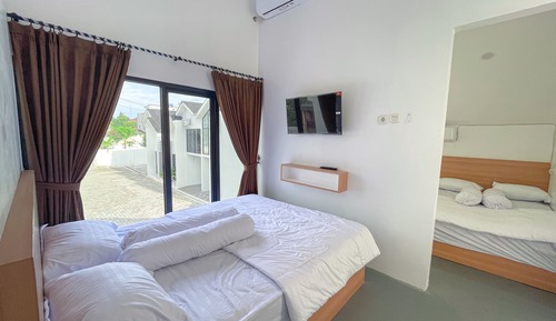 Comfort Suite, City View