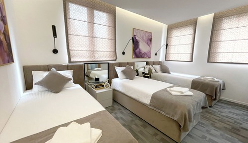 Comfort Triple Room