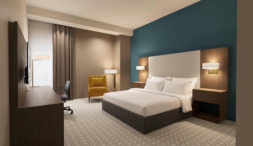 Room, 1 King Bed, Non Smoking (Upgrade)