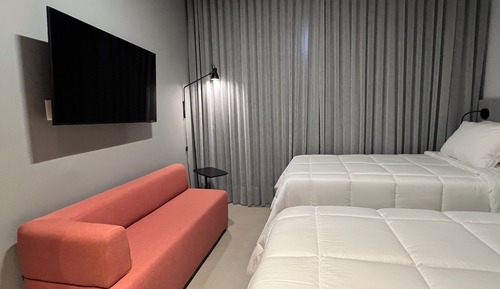 Superior Twin Room, City View