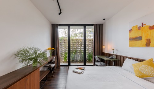 Deluxe Double Room, Garden View