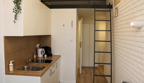 Comfort Studio, Multiple Beds, Kitchenette, City View