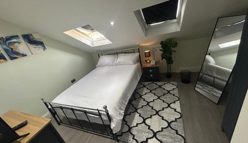 Deluxe Double Room, Shared Bathroom