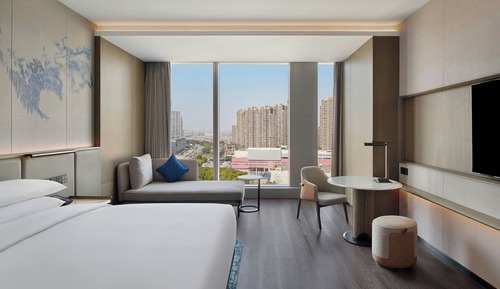 Standard Room, 1 King Bed