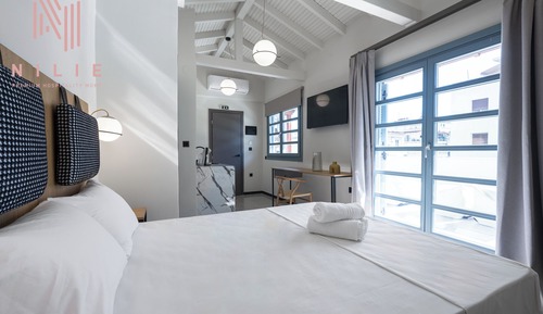 Panoramic Studio Suite, Balcony