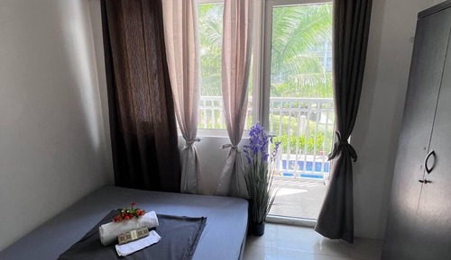 Comfort Condo, Balcony, Pool View