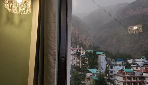 Classic Double or Twin Room, Balcony, Mountain View