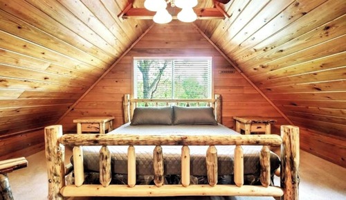 Signature Cabin, 2 Bedrooms, Hot Tub, Mountain View