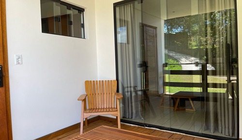 Suite, 1 Queen Bed, Private Bathroom, Garden Area