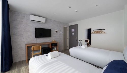Classic Twin Room