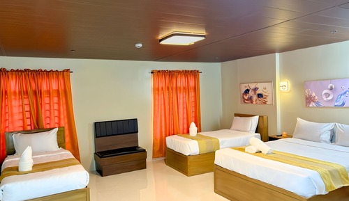 Quadruple Room, Garden View