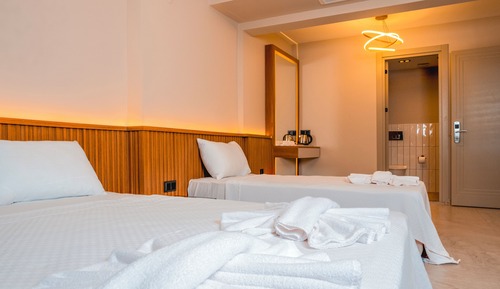 Standard Triple Room, Balcony