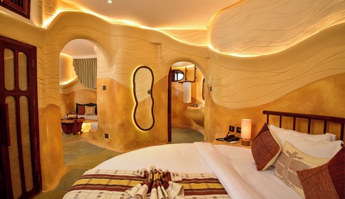 Suite, Garden View