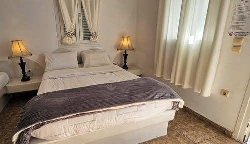 Double or Twin Room, Partial Sea View