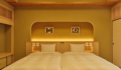 Standard Suite with Wooden Bath, Twin Bed ,Dining