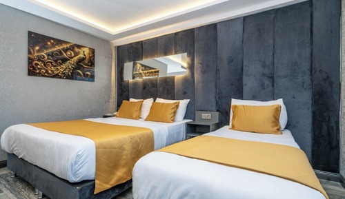 Classic Twin Room