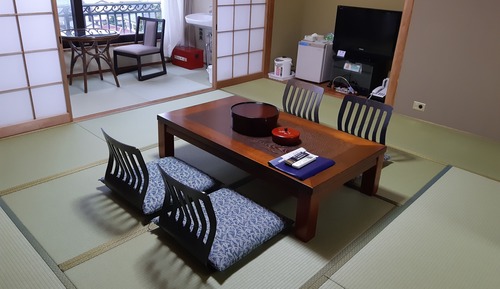 Check-in by 9pm Quadruple Room, Non Smoking, Partial Ocean View