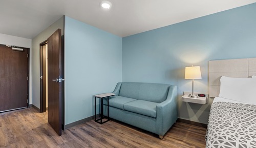 Suite, 1 King Bed, Accessible, Non Smoking