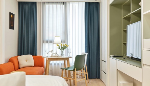 Luxury Room, City View