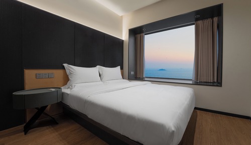 Panoramic Studio Suite, 2 Bedrooms, Sea View, Oceanfront