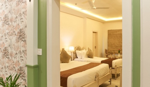 Deluxe Triple Room